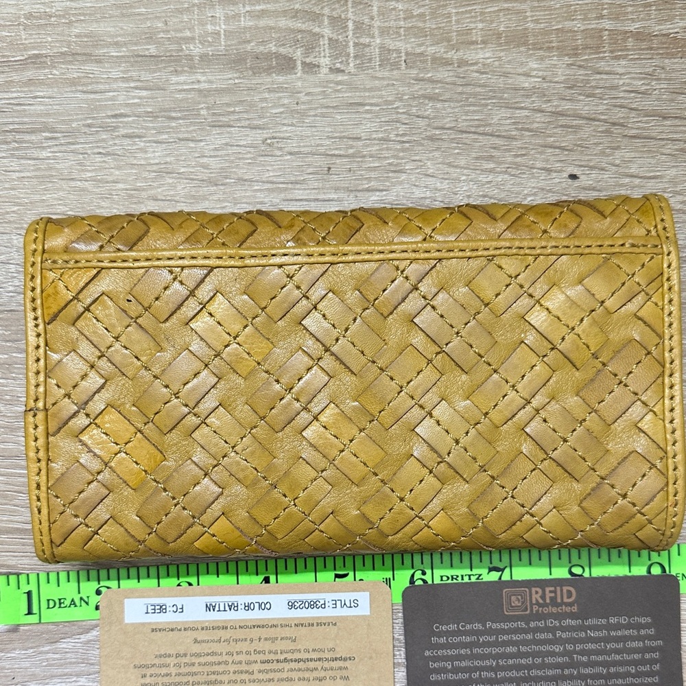 Patricia Nash Yellow Rattan Tri- fold Woven Clutch Wallets RFID - Picture 2 of 12